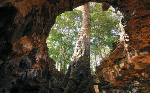 Rancang Kencono Cave
