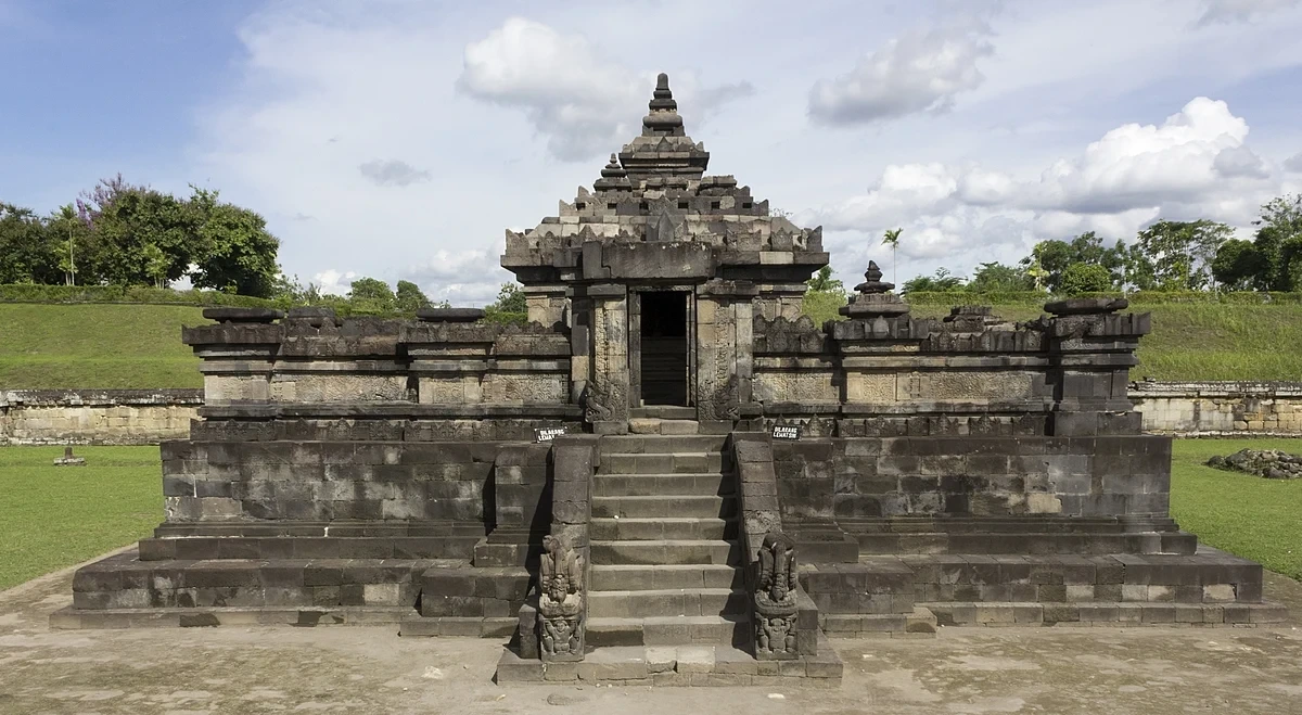 sambisari-temple