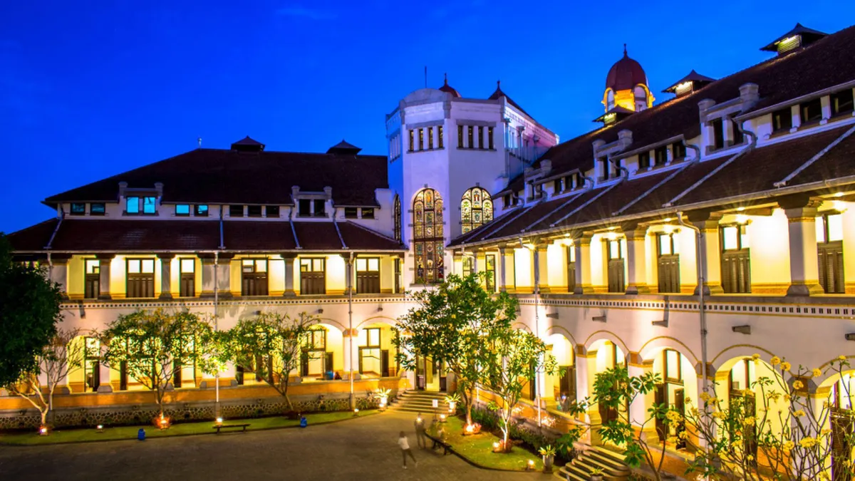 Discovering The Lawang Sewu Architecture A Historical Landmark in Semarang