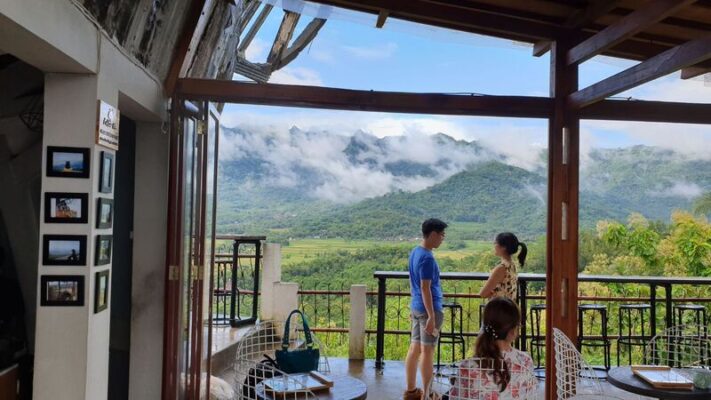 Private Driver in Yogyakarta Kedai Bukit Rhema A Hidden Gem Near Borobudur Temple