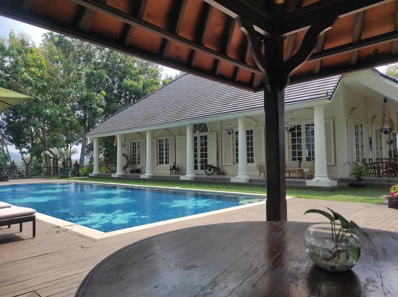 Patio Colonial