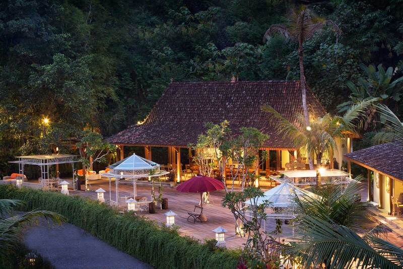 Stupa Restaurant Perfect for Relaxing After Exploring Borobudur