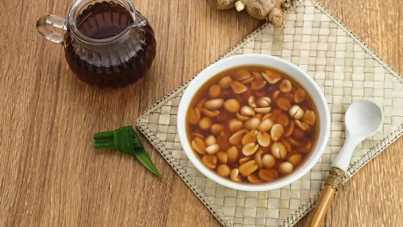Local Food Near Borobudur: Wedang Kacang A Warm and Nutty Drink